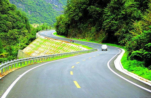 山城新動脈 重慶2023年建成高速公路，橋梁19座隧道11座穿山越壑